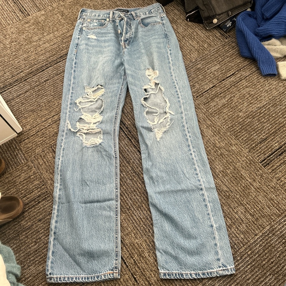 90’s Ripped Baggy Jeans from Aeropostale size 4